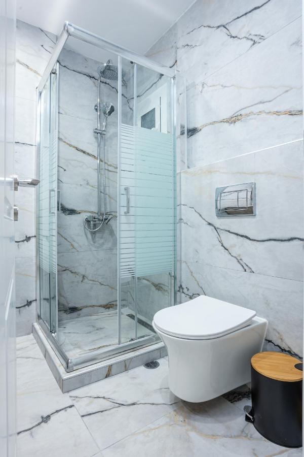 Luxury Downtown Apartment E1 Thessaloníki Ngoại thất bức ảnh